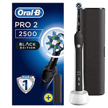 Carica l'immagine nel visualizzatore di Gallery, Oral-B Pro 2 2500 Spazzolino Elettrico Ricaricabile, 1 con...