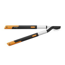 Carica l'immagine nel visualizzatore di Gallery, Fiskars Troncarami telescopico con lame bypass SmartFit per legno verde, Nero - Ilgrandebazar