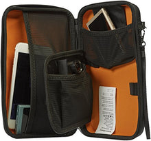 Carica l'immagine nel visualizzatore di Gallery, AmazonBasics - Custodia da viaggio universale per dispositivi elettronici e...