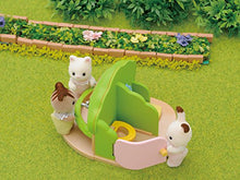 Carica l'immagine nel visualizzatore di Gallery, NICI Sylvanian Families Nursery Set da Bagno