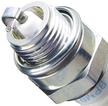 Carica l'immagine nel visualizzatore di Gallery, NGK 4626 BPMR7A Candela