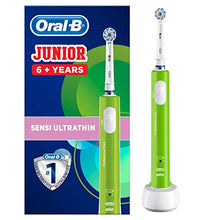 Carica l'immagine nel visualizzatore di Gallery, Oral-B Junior Spazzolino Elettrico Ricaricabile per Bambini da 6 Anni, Verde - Ilgrandebazar