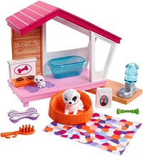 Carica l'immagine nel visualizzatore di Gallery, Barbie Set di Arredamenti da Interno, con Casetta Include Cuccia, Mamma con... - Ilgrandebazar