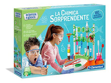 Carica l'immagine nel visualizzatore di Gallery, Clementoni- Scienza&amp;Gioco La Chimica Sorprendente, 8+ Anni, Multicolore