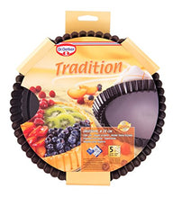 Carica l'immagine nel visualizzatore di Gallery, Dr. Oetker Cameo-Stampo per crostata ø 28 cm Tradition (Colore: Nero),...