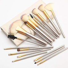 Carica l'immagine nel visualizzatore di Gallery, 18 Pezzi Pennelli Trucco Set di 18 eleganti pennelli bianchi per il trucco