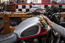 Carica l'immagine nel visualizzatore di Gallery, WD-40 Specialist Moto - Cera Lucidante Spray - 400 ml