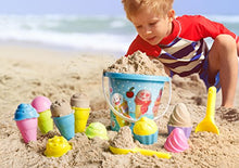 Carica l'immagine nel visualizzatore di Gallery, Top Race - Set di 16 stampi da spiaggia per bambini 3-10 con secchiello Blu