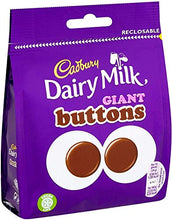 Carica l'immagine nel visualizzatore di Gallery, Borsa Bottoni Cadbury Al Cioccolato Latte Da Latte, 95g, Perfetto per...