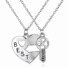 Carica l'immagine nel visualizzatore di Gallery, AKIEE pendente collana Best Friends Forever BFF Cuore E Chiave - Ilgrandebazar