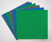 Carica l'immagine nel visualizzatore di Gallery, Strictly Briks Set per Costruzione Torre - Include 6 basi Blu/Verde/Grigio