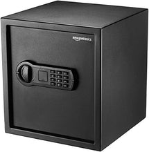 Carica l'immagine nel visualizzatore di Gallery, AmazonBasics - Cassaforte per uso domestico, 30 l 30 Litri - Ilgrandebazar