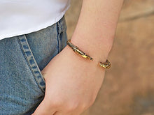 Carica l'immagine nel visualizzatore di Gallery, Bracciale rigido in stile scandinavo antico, ritorto con teste di drago,... - Ilgrandebazar