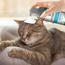 Carica l'immagine nel visualizzatore di Gallery, Vet's Best Shampoo a Secco Naturale Senz' Acqua per Gatti - 150Ml