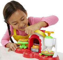 Carica l'immagine nel visualizzatore di Gallery, Hasbro Play-Doh Play-Doh-La Pizzeria (playset con 5 vasetti di Pasta da Modellare), Single, Multicolore, E4576EU4