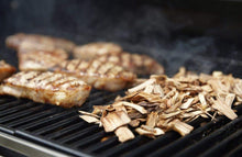 Carica l'immagine nel visualizzatore di Gallery, Trucioli di Legno per Affumicatura | Wood Chip BBQ | Chippati per... - Ilgrandebazar