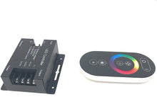 Carica l'immagine nel visualizzatore di Gallery, Centralina Con Telecomando Multi Touching Per Controllare Strisce Led RGB