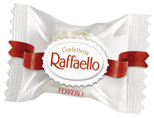 Carica l'immagine nel visualizzatore di Gallery, San Valentino Cuore Ferrero Raffaello 140g