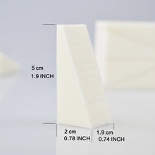 Carica l'immagine nel visualizzatore di Gallery, Circa 40 spugne triangolari per trucco, cosmetici, nail art, white - Ilgrandebazar