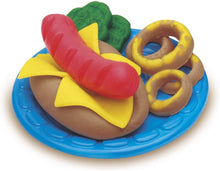 Carica l'immagine nel visualizzatore di Gallery, Hasbro Play-Doh-B5521EU6 Play-Doh Kitchen Creations Il Burger Set, Colore, 0816B5521EU6