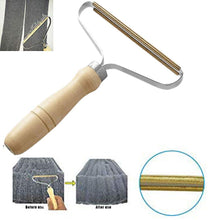 Carica l'immagine nel visualizzatore di Gallery, Portable Lint Remover Clothes Fuzz Shaver Restores Your And Fabrics... - Ilgrandebazar