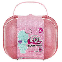 Carica l'immagine nel visualizzatore di Gallery, L.O.L. Surprise! - Bigger Surprise Briefcase con Dolls da Collezione e Oltre... - Ilgrandebazar
