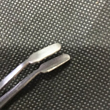 Carica l'immagine nel visualizzatore di Gallery, Stamp Tweezers, 2pcs Tweezers Philately Stamps Collector Tools (Silver)