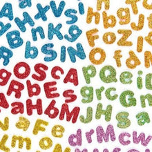 Carica l'immagine nel visualizzatore di Gallery, Baker Ross Lettere Autoadesive Glitterate in Gommapiuma (confezione da 850) - Ilgrandebazar