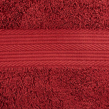 Carica l'immagine nel visualizzatore di Gallery, AmazonBasics - Set di 2 asciugamani da bagno che non sbiadiscono, Rosso - Ilgrandebazar