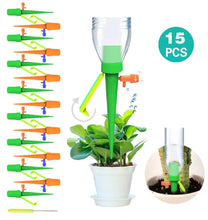 Carica l'immagine nel visualizzatore di Gallery, Set di 15 picchetti per irrigazione a goccia automatica, a Rilascio Lento,... - Ilgrandebazar