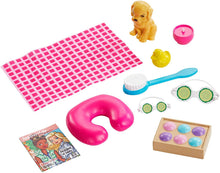 Carica l'immagine nel visualizzatore di Gallery, Barbie- Wellness Playset Spa con Bambola e Accessori Giocattolo per Bambini 3+ Anni, Multicolore, GJG55