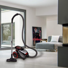 Carica l'immagine nel visualizzatore di Gallery, Hoover Xarion PRO XP15 Traino Multiciclonico Senza Sacco, 800 W, Nero/Rosso - Ilgrandebazar
