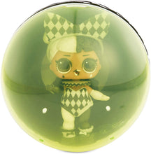 Carica l'immagine nel visualizzatore di Gallery, L.O.L. Surprise! Lights Glitter Doll with 8 Surprises Including Black Light Surprises