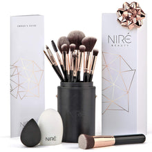 Carica l'immagine nel visualizzatore di Gallery, Niré Artistry kit: pennelli make up, Beauty Blender, Rosa Dorato - Ilgrandebazar