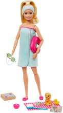 Carica l'immagine nel visualizzatore di Gallery, Barbie- Wellness Playset Spa con Bambola e Accessori Giocattolo per Bambini 3+ Anni, Multicolore, GJG55