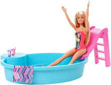 Carica l'immagine nel visualizzatore di Gallery, Barbie- Playset Bambola con Piscina e Accessori Giocattolo per Bambini 3+ Anni, GHL91
