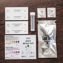 Carica l'immagine nel visualizzatore di Gallery, Piombo, ferro, rame e mercurio - Kit per test dell'acqua domestica dei...