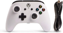 Carica l'immagine nel visualizzatore di Gallery, PowerA Controller cablato Licenza ufficiale di Microsoft e compatibile con Xbox One, Xbox One S, Xbox One X e Windows 10, Bianco