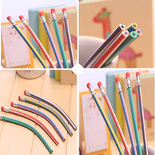 Carica l'immagine nel visualizzatore di Gallery, 71 Pcs Set sacchetto del partito dei capretti, Annhao matite Multicolore - Ilgrandebazar
