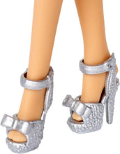Carica l'immagine nel visualizzatore di Gallery, Barbie Barbie-GDJ36 Bambola, Multicolore, GDJ36