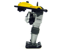 Carica l'immagine nel visualizzatore di Gallery, Universal Hobbies - Uh8076 - Wacker Neuson Rammer BS60 - Scala 1/12 - Ilgrandebazar