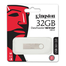 Carica l'immagine nel visualizzatore di Gallery, Kingston DataTraveler SE9 G2 - chiavetta 32GB USB 3.0, grigia 32 GB, Argento - Ilgrandebazar