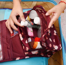 Carica l'immagine nel visualizzatore di Gallery, Emwel appeso Toiletry Organizer Travel trousse per donne e Fiore rosso vino - Ilgrandebazar