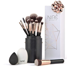 Carica l'immagine nel visualizzatore di Gallery, Niré Artistry kit: pennelli make up, Beauty Blender, Rosa Dorato - Ilgrandebazar