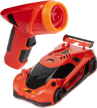 Carica l'immagine nel visualizzatore di Gallery, Air Hogs Zero Gravity Laser, Auto da Corsa Sulle Pareti Laser-Comandata, Rossa