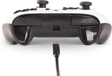 Carica l'immagine nel visualizzatore di Gallery, PowerA Controller cablato Licenza ufficiale di Microsoft e compatibile con Xbox One, Xbox One S, Xbox One X e Windows 10, Bianco