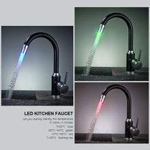 Carica l'immagine nel visualizzatore di Gallery, Auralum Rubinetto Miscelatore con LED RGB per Cucina Nero Con Led - Ilgrandebazar