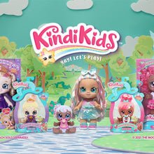 Carica l'immagine nel visualizzatore di Gallery, Kindi Kids 50125 - Bambola e 2 accessori per bambini, 16,5 cm
