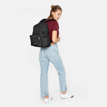 Carica l'immagine nel visualizzatore di Gallery, Eastpak Padded Pak'r Zaino, 40 cm, 24 L, Nero (Black)