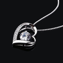 Carica l'immagine nel visualizzatore di Gallery, B.Catcher collana in argento con pendente a cuore d'argento e zircone cubico